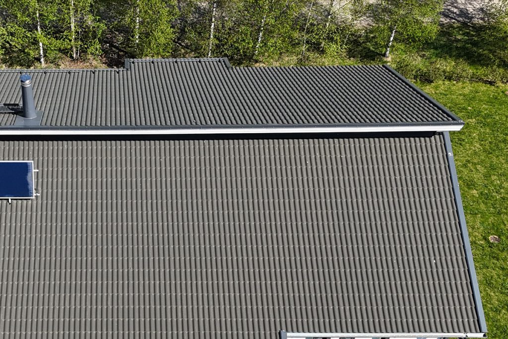Tiilikaton uusiminen Tampereella