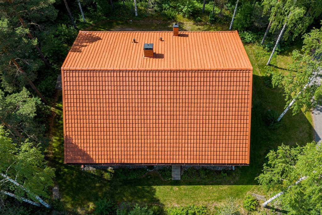 Tiilikattoremontti Vantaalla